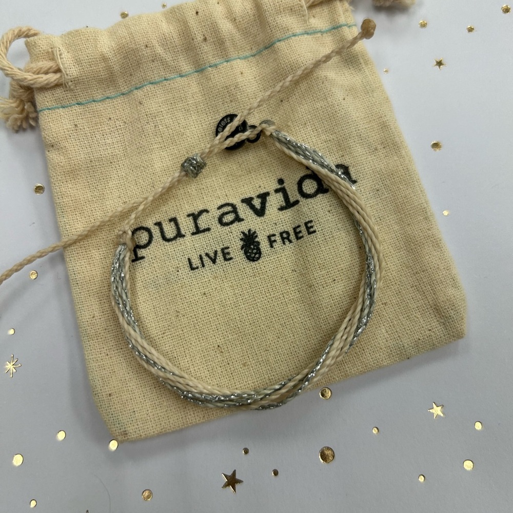 Pura Vida bracelet never worn brand new! Waterproof and durable!